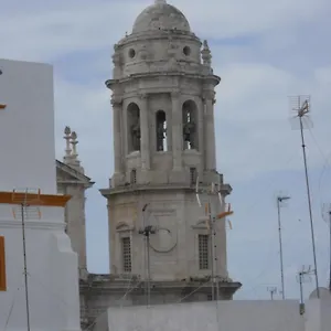 https://hostal-colon-cadiz.es-andalucia.com